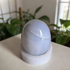 Blue Chalcedony Crystal Egg – Decor — view 4