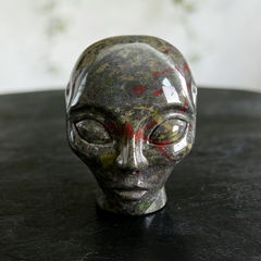 3 inch Dragon Bloodstone Alien Crystal Skull - Natural tone — view 7