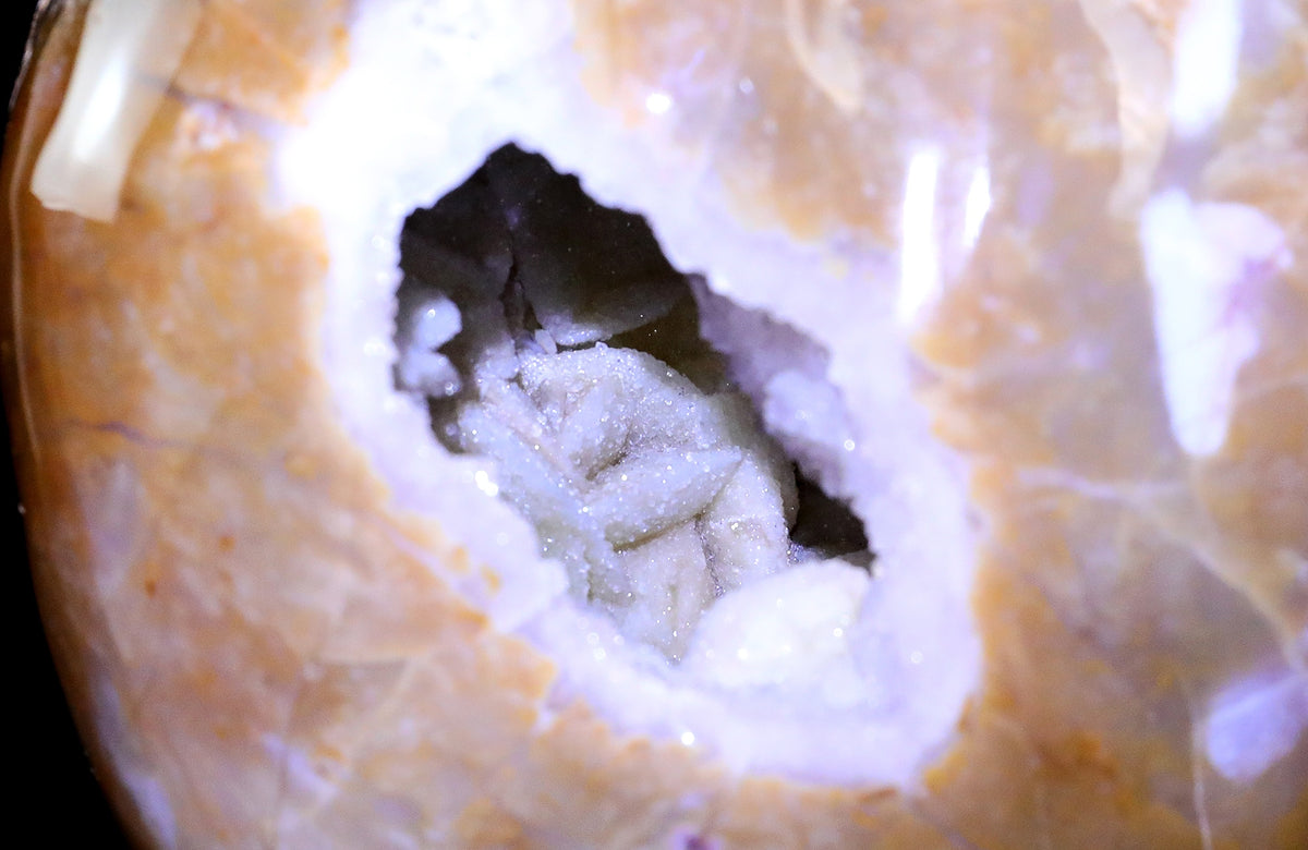 Chalcedon Jaspis Totenkopf