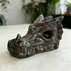 2.5 inch Yooperlite Chinese Dragon Skull - Natural Stone Sculpture — view 3