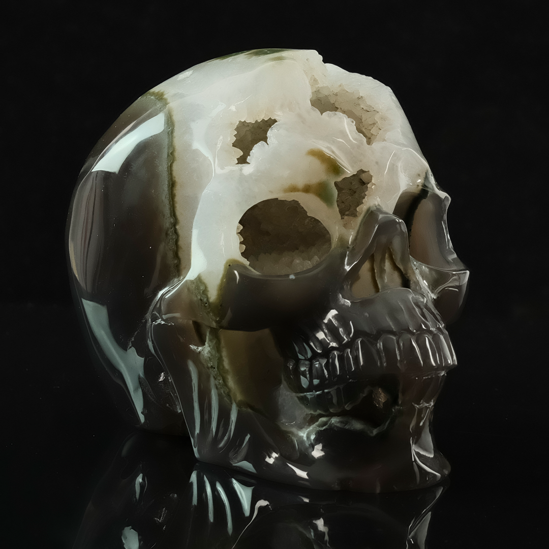 6.5 inch Carved Geode Agate Skull - Sculpture Carving — view 4