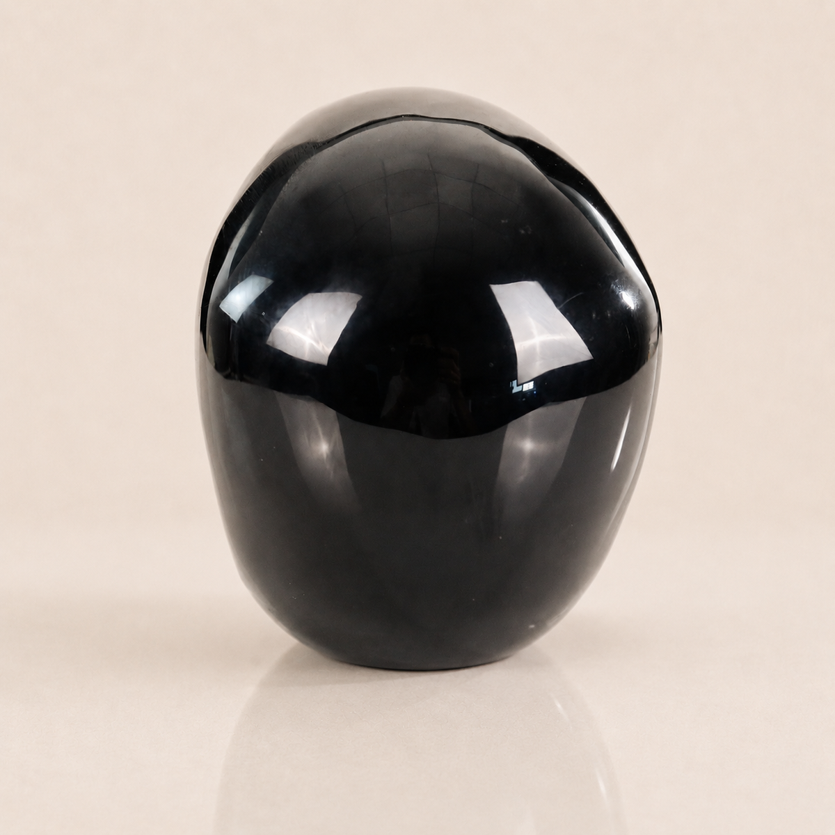 Crâne d'obsidienne noire