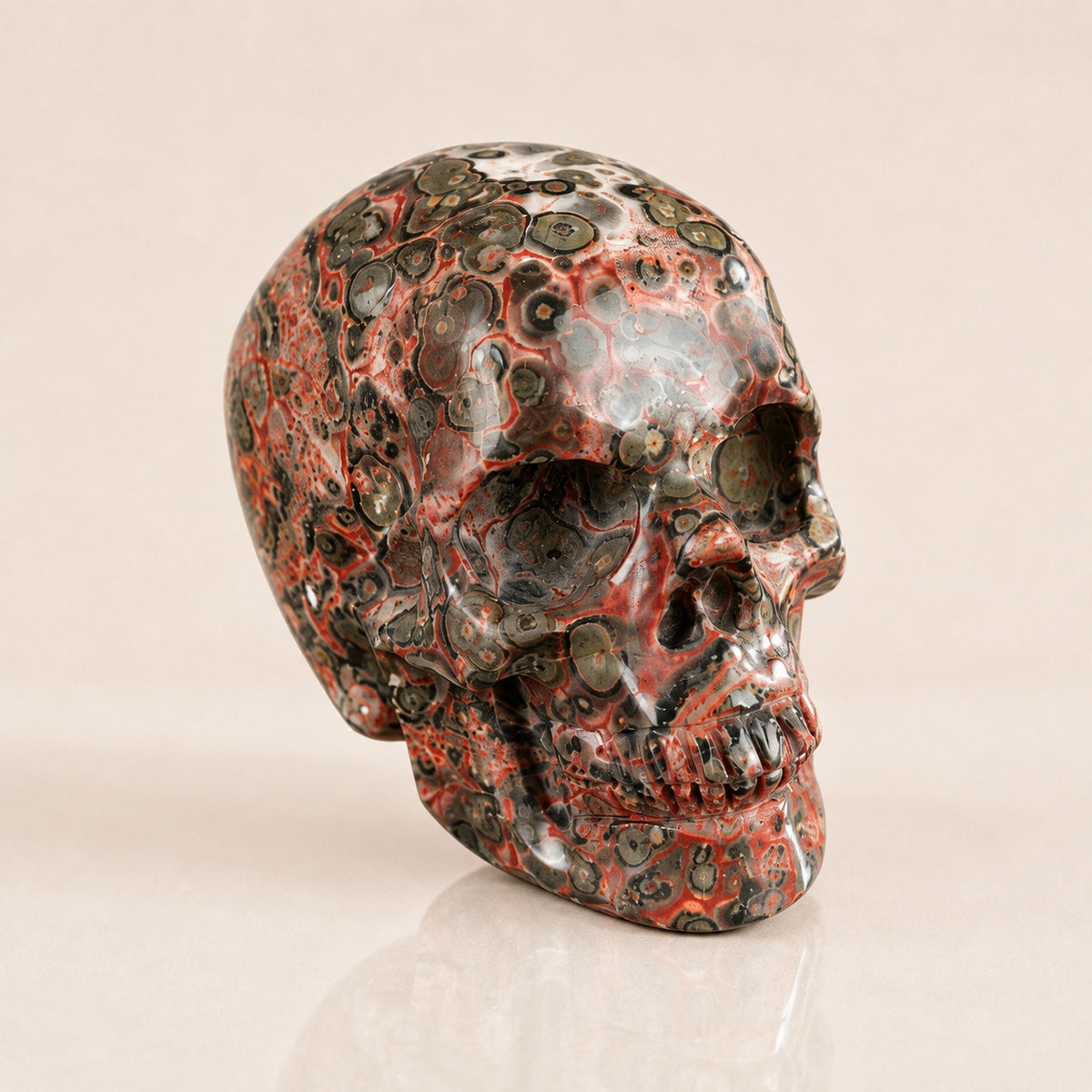 Crâne en pierre de léopard rouge de 5,6 cm