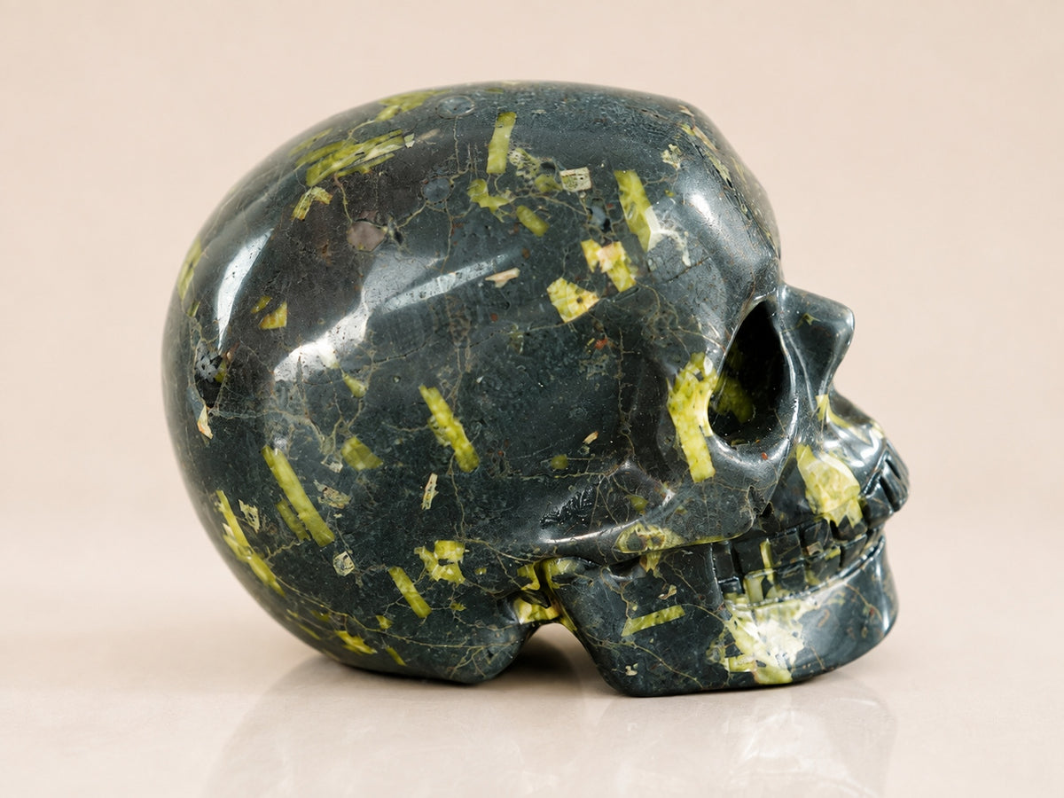 2.2-inch Plum Blossom Jade Skull