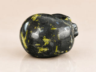 2.2-inch Plum Blossom Jade Skull