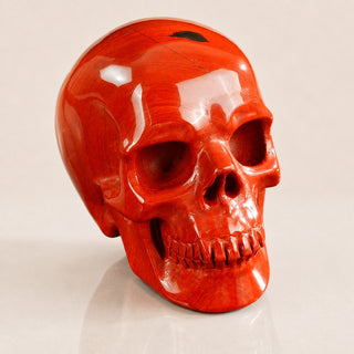 7,6 cm Roter Jaspis Totenkopf