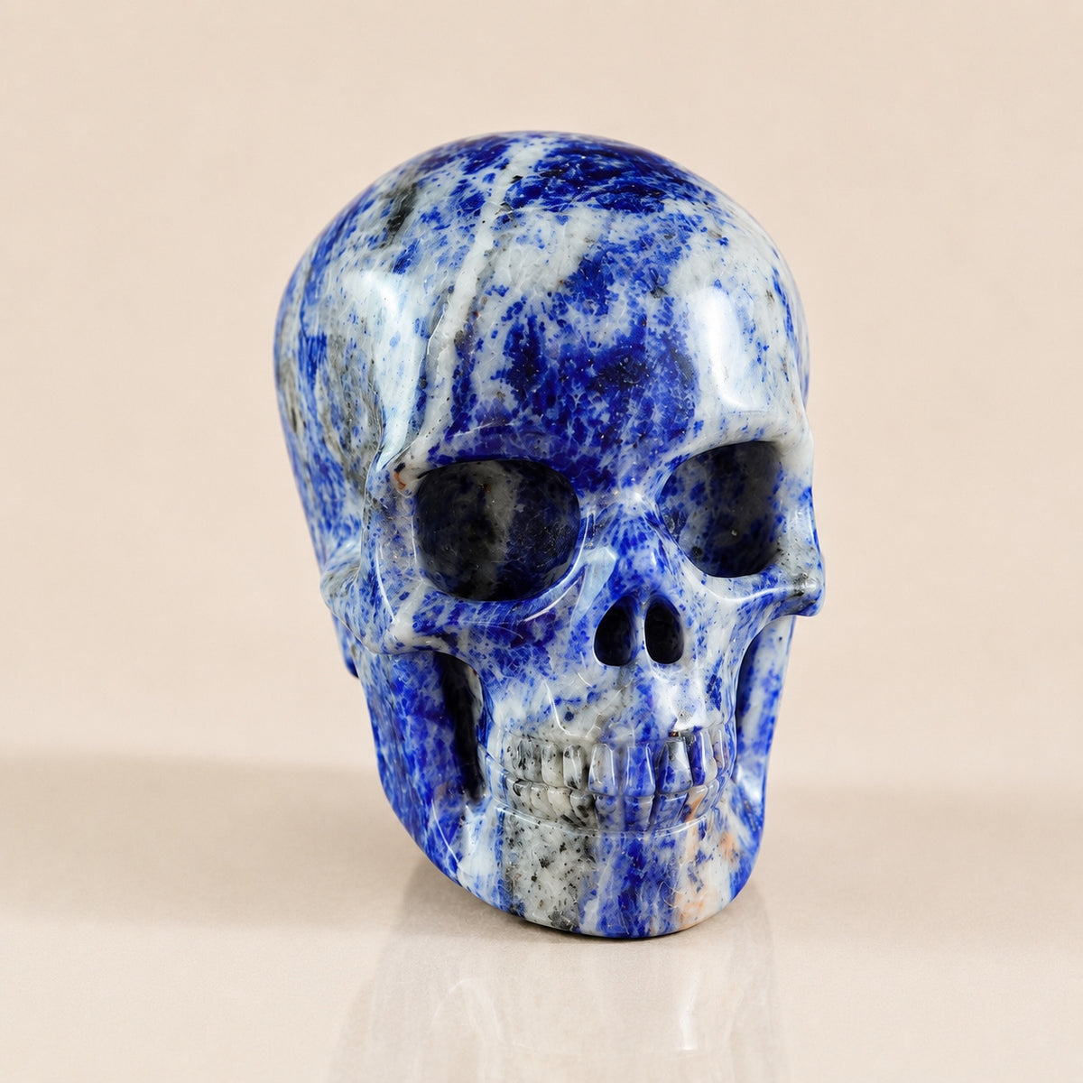 Crâne en sodalite de 3 pouces