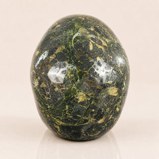 4.5-inch Plum Blossom Jade Skull