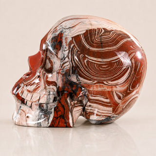 Roter Jaspis riesiger Totenkopf