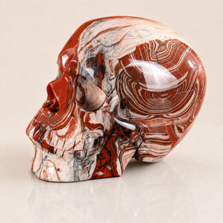 Roter Jaspis riesiger Totenkopf