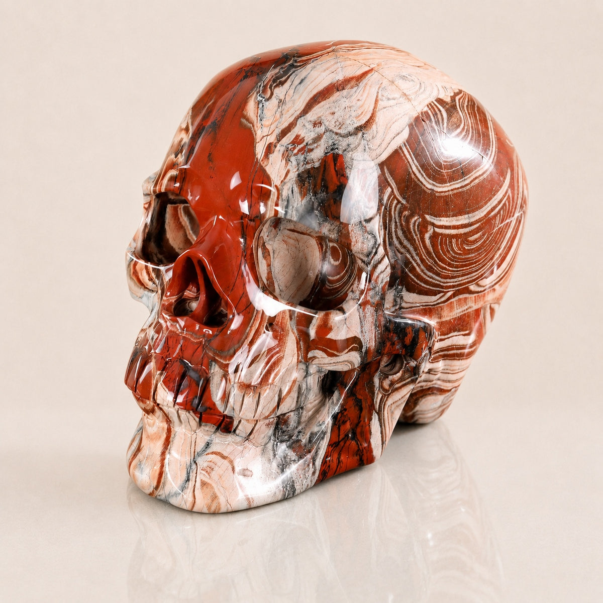 Roter Jaspis riesiger Totenkopf