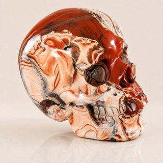 Roter Jaspis riesiger Totenkopf