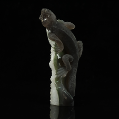 White Quartz Cluster Lizard Carving — view 7