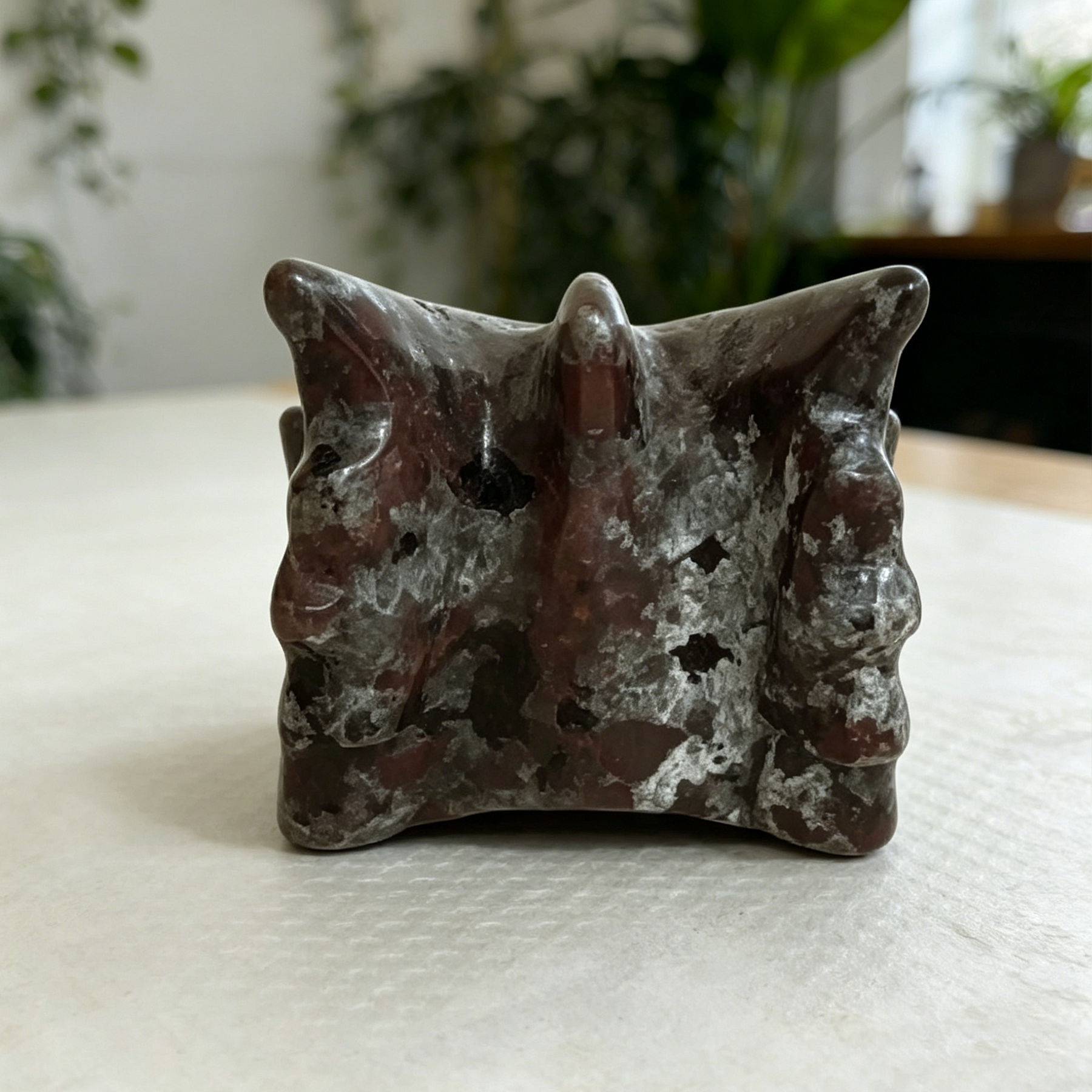 2.5 inch Yooperlite Chinese Dragon Skull - Natural Stone Sculpture — view 5