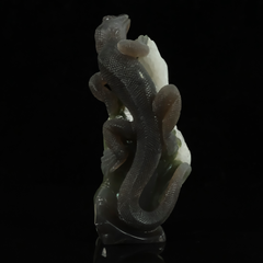 White Quartz Cluster Lizard Carving — view 3
